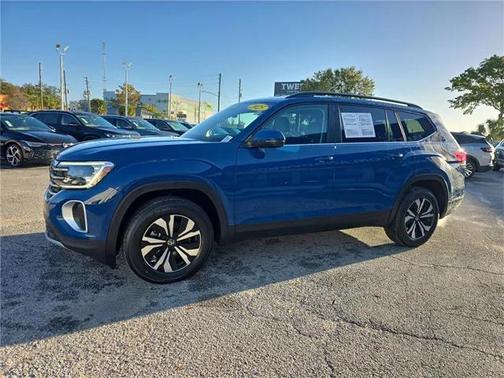 2025 Volkswagen Atlas 2.0T SE