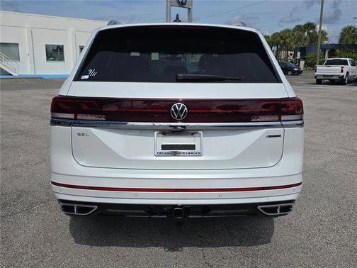 Opal White Pearl 2026 Volkswagen Atlas 2.0T SEL Premium R-Line 4MOTION