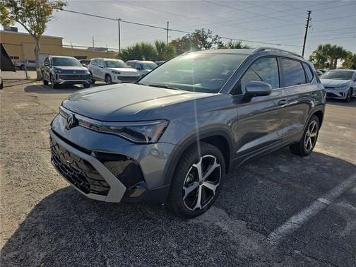 2025 Volkswagen Taos 1.5T SEL