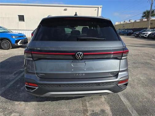 2025 Volkswagen Taos 1.5T SEL