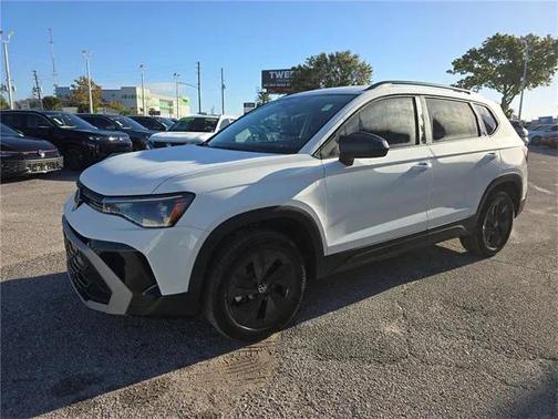 2025 Volkswagen Taos 1.5T S