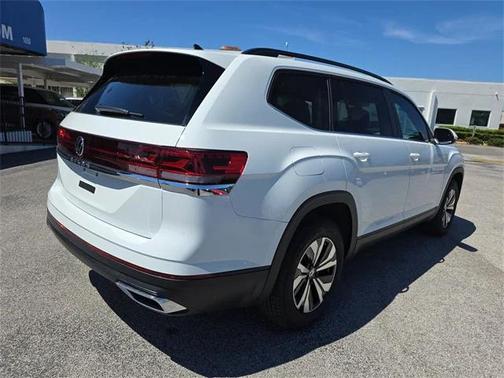 2025 Volkswagen Atlas 2.0T SE