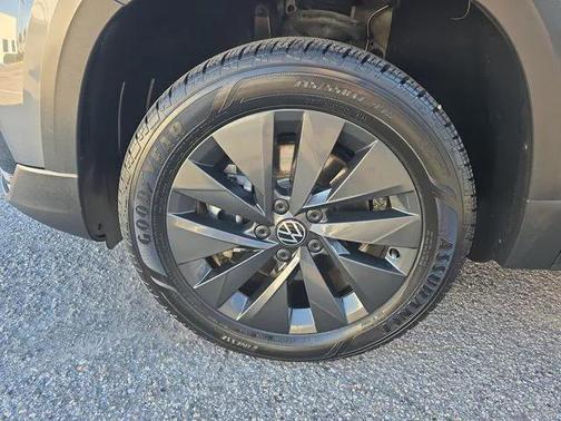 2023 Volkswagen Taos 1.5T S