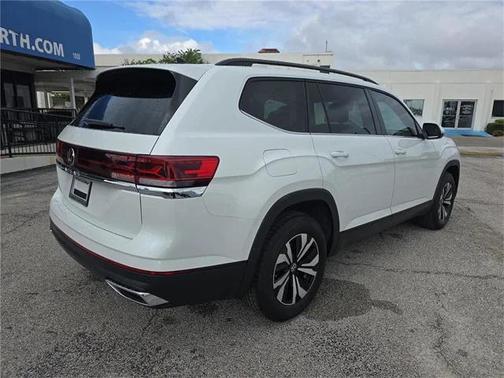 2026 Volkswagen Atlas 2.0T SE