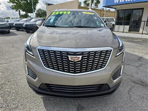 2023 Cadillac XT5 Luxury