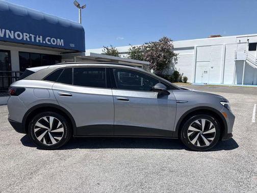 Silver Mist Metallic 2023 Volkswagen ID.4 Pro