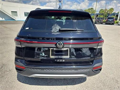 2025 Volkswagen Taos 1.5T S