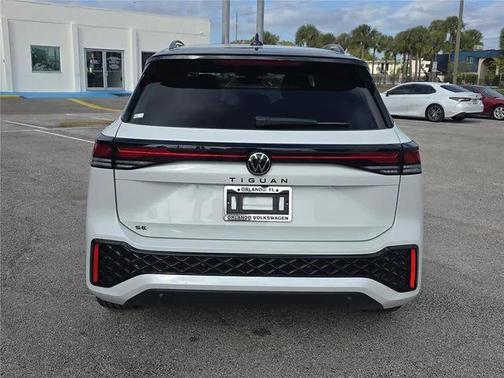 White 2026 Volkswagen Tiguan 2.0T SE R-Line Black