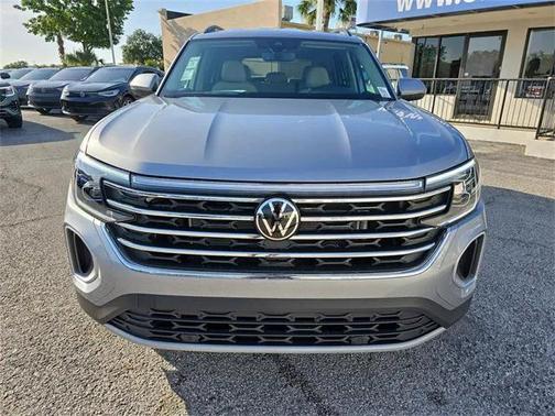 2025 Volkswagen Atlas 2.0T SE
