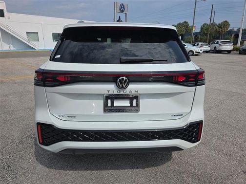 White 2026 Volkswagen Tiguan 2.0T SEL R-Line 4MOTION