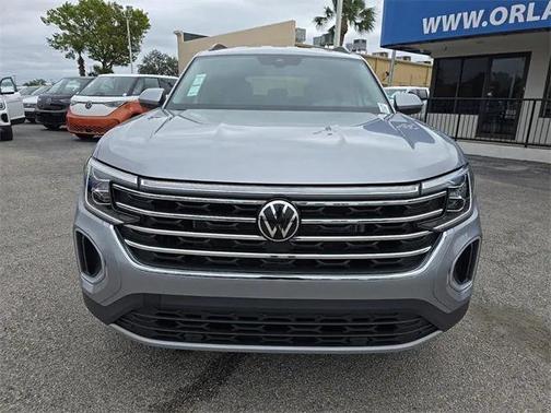 2025 Volkswagen Atlas 2.0T SE