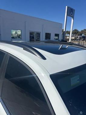 2023 Volkswagen Atlas 3.6L SE w/Technology