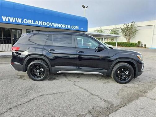 2025 Volkswagen Atlas 2.0T Peak Edition