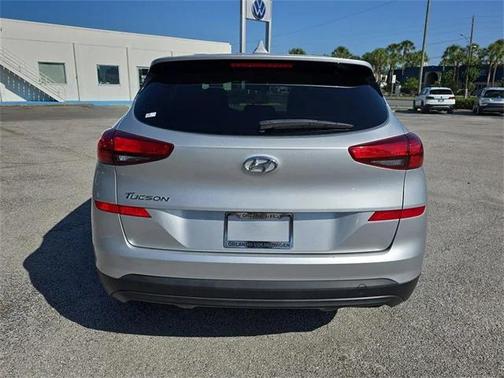 2019 Hyundai TUCSON SE