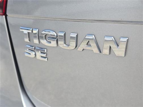 2020 Volkswagen Tiguan 2.0T SE