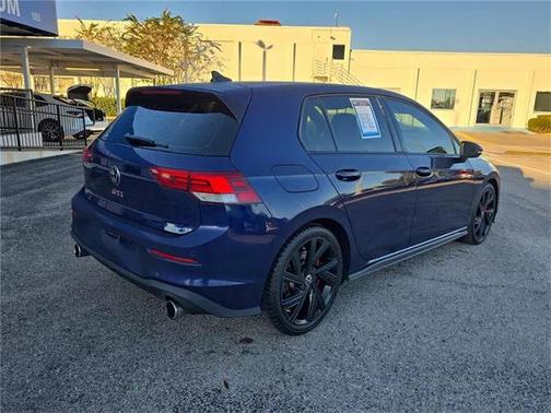 2022 Volkswagen Golf GTI 2.0T SE DSG