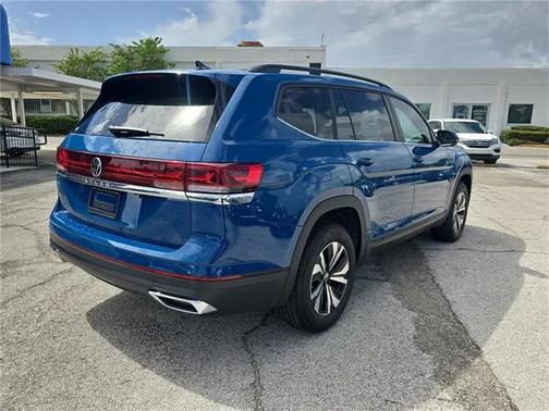 2026 Volkswagen Atlas 2.0T SE
