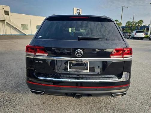 2022 Volkswagen Atlas 3.6L SE w/Technology