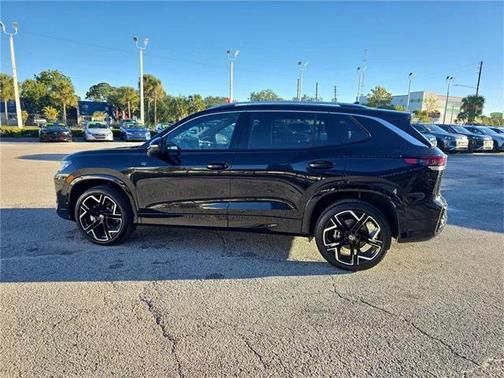 2026 Volkswagen Tiguan 2.0T SEL R-Line 4MOTION