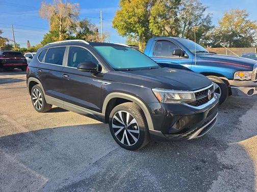 2022 Volkswagen Taos 1.5T SE