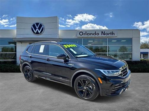 2024 Volkswagen Tiguan 2.0T SE R-Line Black