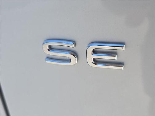White 2026 Volkswagen Atlas 2.0T SE