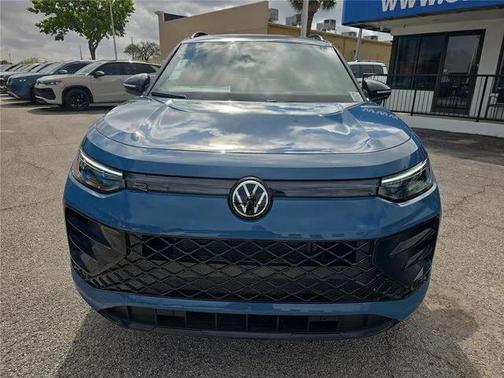 Blue Black 2026 Volkswagen Tiguan 2.0T SE R-Line Black