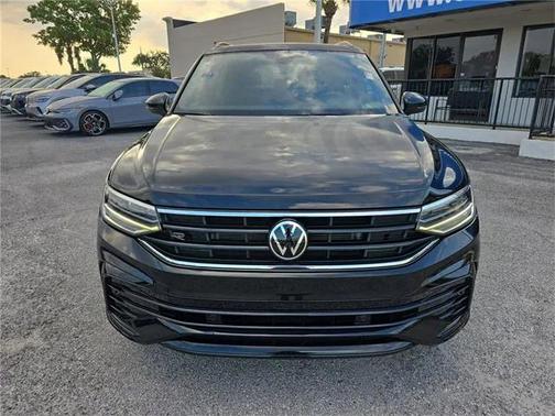 2023 Volkswagen Tiguan 2.0T SE R-Line Black
