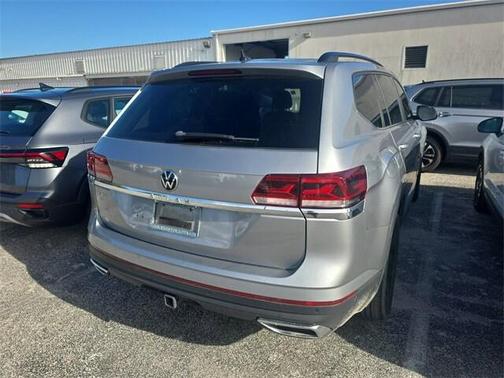 2022 Volkswagen Atlas 3.6L SE w/Technology