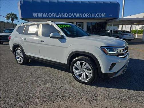 2022 Volkswagen Atlas 3.6L SE w/Technology