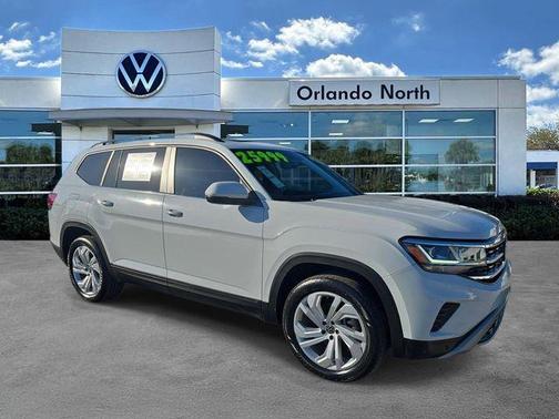 2022 Volkswagen Atlas 3.6L SE w/Technology