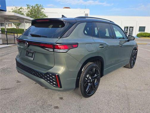 Avocado Green w/Deep Black Roof 2026 Volkswagen Tiguan 2.0T SE R-Line Black