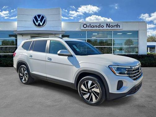 White 2026 Volkswagen Atlas 2.0T SE w/Technology 4MOTION