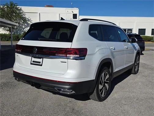 2026 Volkswagen Atlas 2.0T SE w/Technology 4MOTION