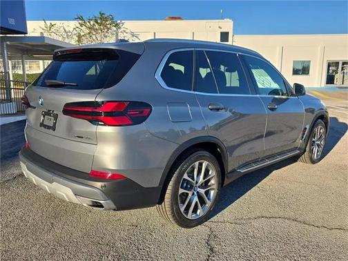 2025 BMW X5 PHEV xDrive50e