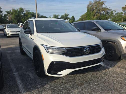 Opal White Pearl 2024 Volkswagen Tiguan 2.0T SE R-Line Black