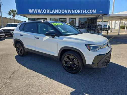 2025 Volkswagen Taos 1.5T SE Black