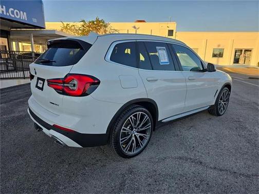 2023 BMW X3 sDrive30i