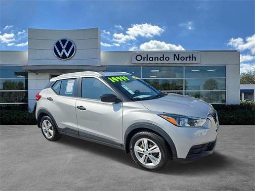 2019 Nissan Kicks S