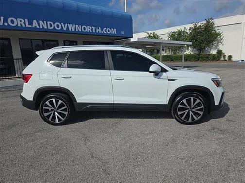 2022 Volkswagen Taos 1.5T SE