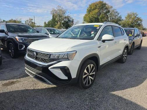 2023 Volkswagen Taos 1.5T SE