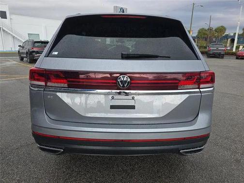 2024 Volkswagen Atlas 2.0T SE