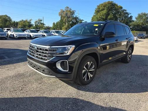 2024 Volkswagen Atlas 2.0T SE