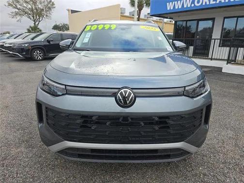 2025 Volkswagen Tiguan 2.0T SE 4MOTION