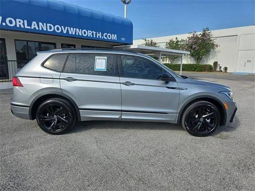 2023 Volkswagen Tiguan 2.0T SE R-Line Black