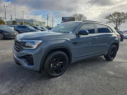 2026 Volkswagen Atlas Cross Sport 2.0T SEL