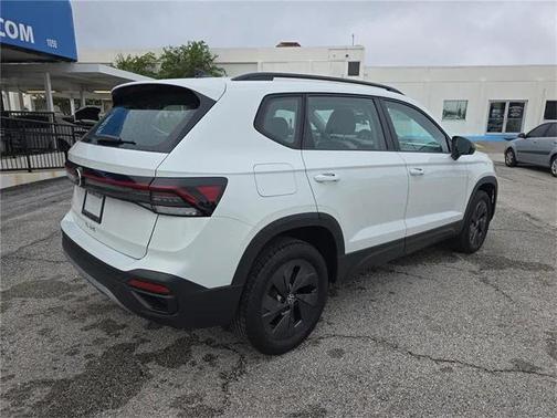 2025 Volkswagen Taos 1.5T S