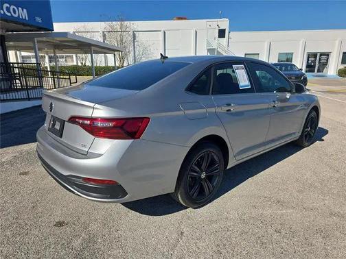 2023 Volkswagen Jetta 1.5T SE