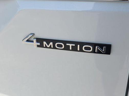 2025 Volkswagen Atlas 2.0T SEL Premium R-Line 4MOTION