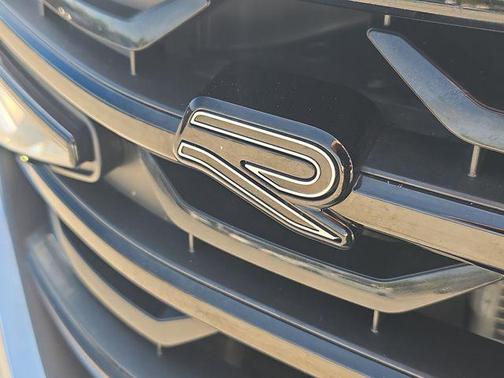 2025 Volkswagen Atlas 2.0T SEL Premium R-Line 4MOTION